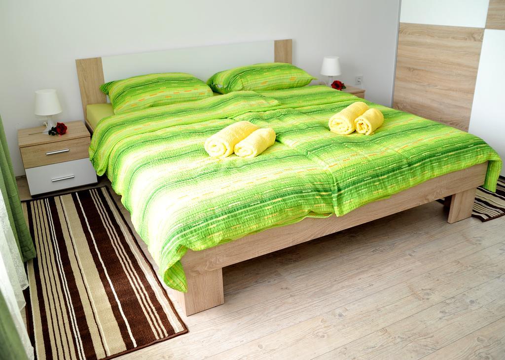 Apartments Zugec Селище Дрезницко Стая снимка